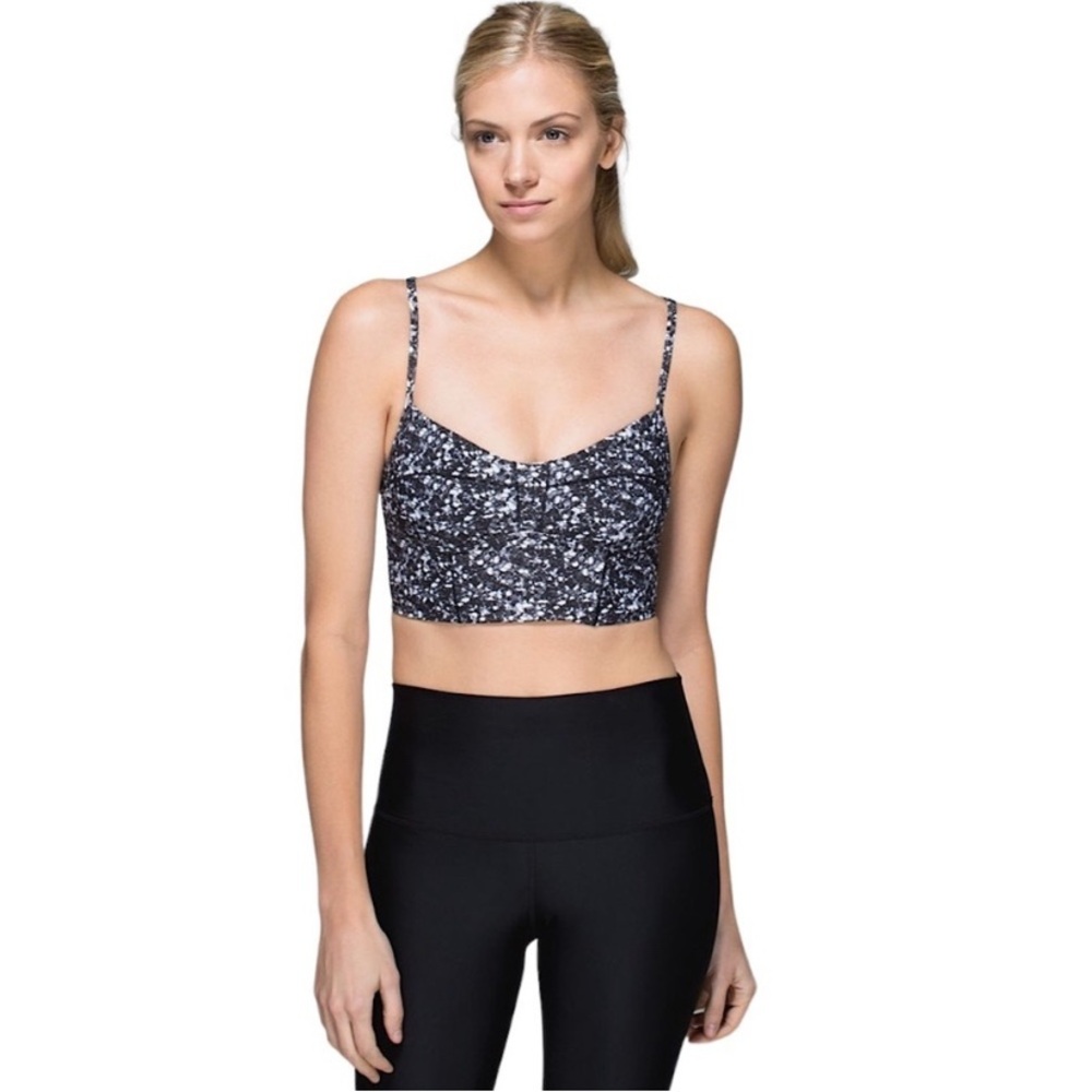 Lululemon Rare Print Core Set Shimmer Sports Bra‎ Size 6